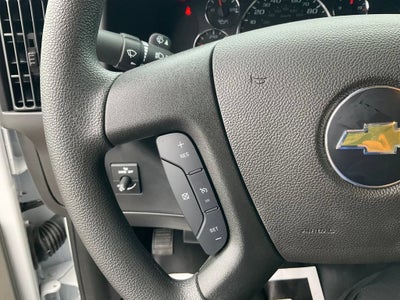 2026 Chevrolet Express Cutaway 3500 1WT