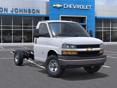 2026 Chevrolet Express Cutaway 3500 1WT