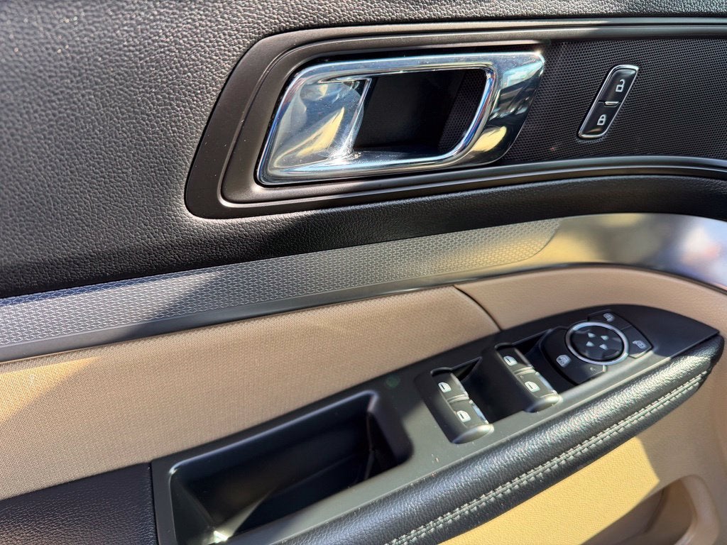2017 Ford Explorer Base