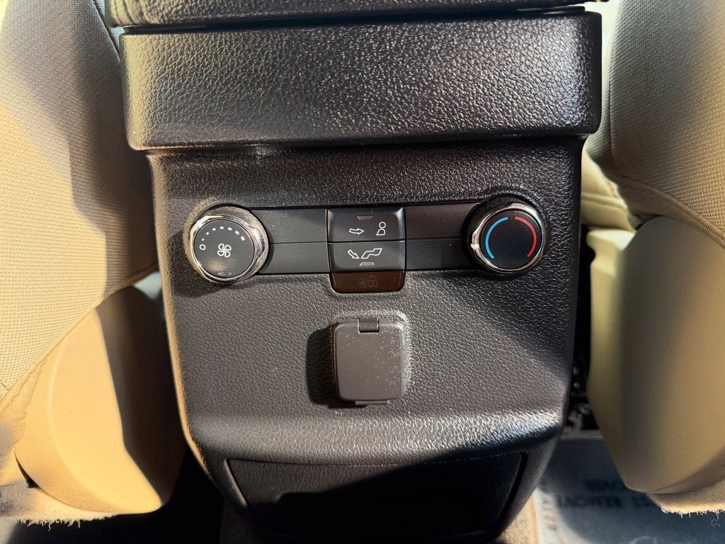 2017 Ford Explorer Base