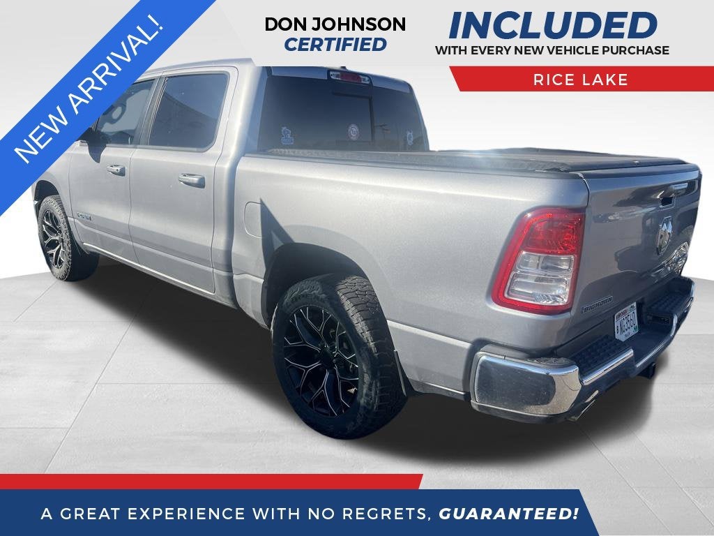 2022 RAM 1500 Big Horn Crew Cab 4x4 5'7" Box
