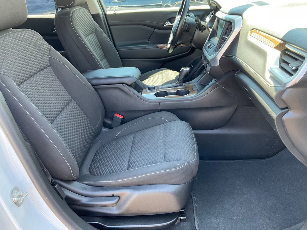 2019 GMC Acadia SLE