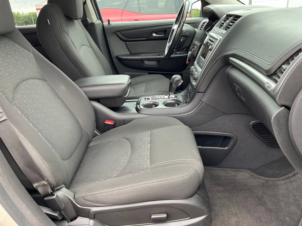 2016 GMC Acadia SLE