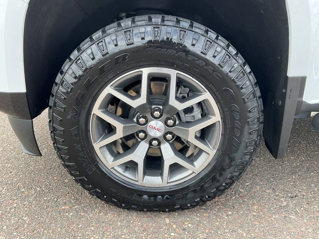 2022 GMC Canyon AT4 - Leather