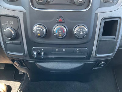 2018 RAM 2500 Tradesman Crew Cab 4x4 6'4" Box