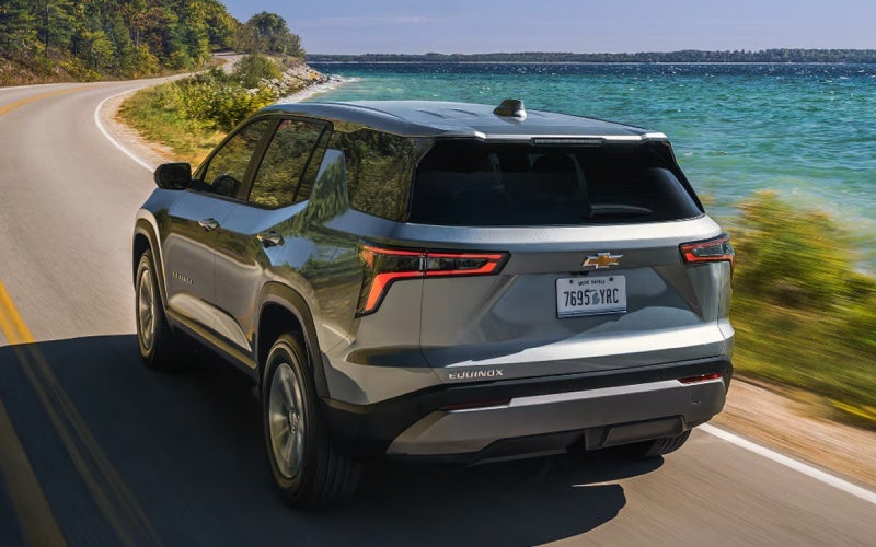 2027ChevroletEquinox-exterior-02.jpg